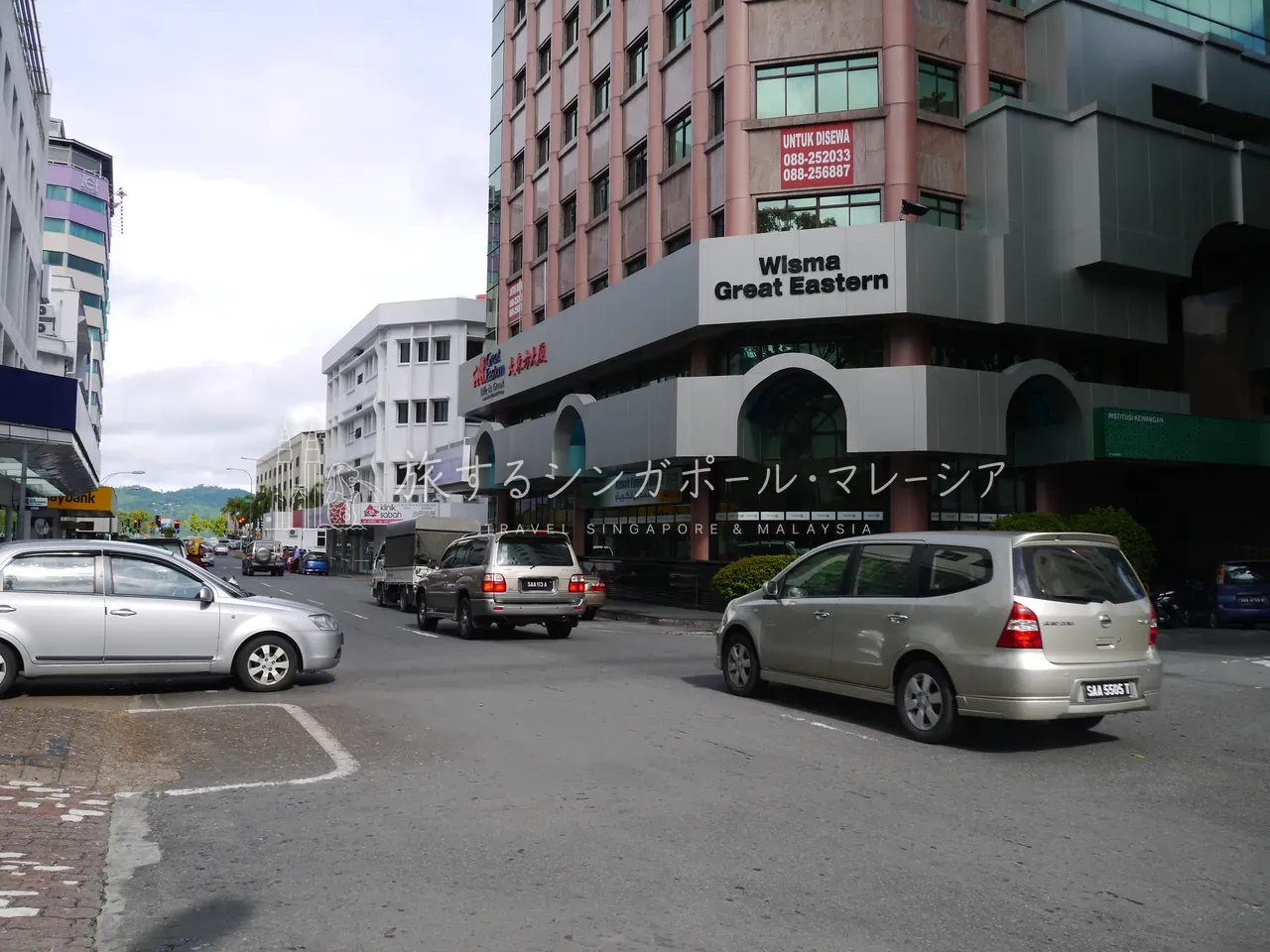街は新しく、自然が主役