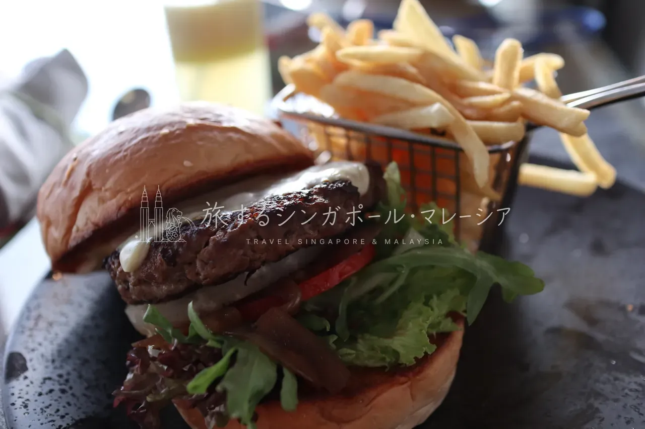 濃厚なハンバーガー