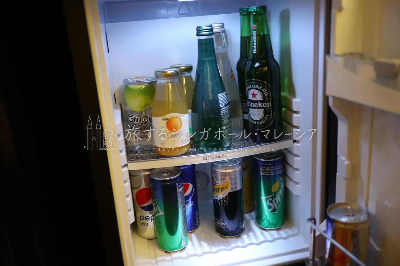 冷蔵庫・ミニバー・無料の水