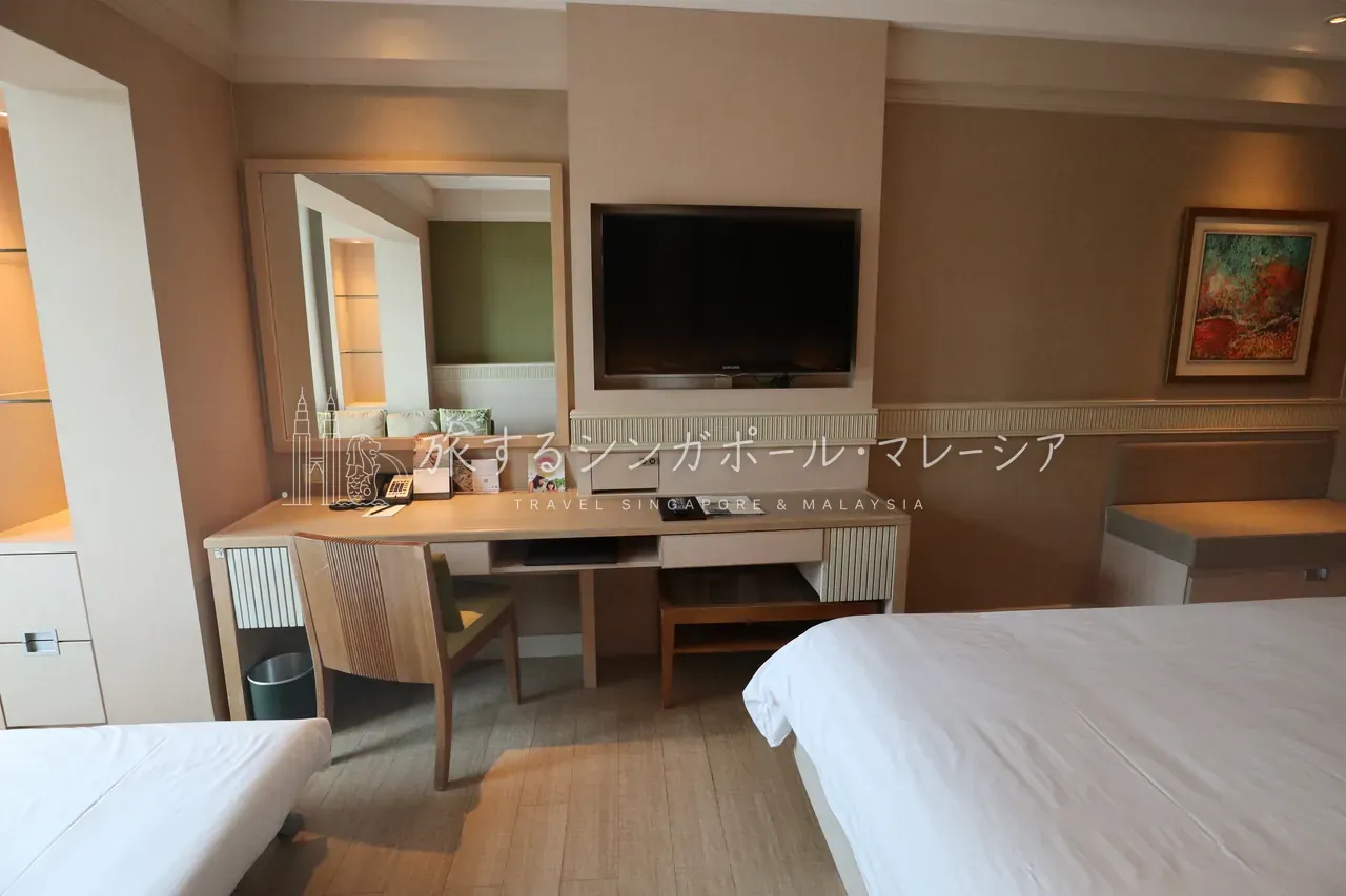 机・テレビまわりも広い